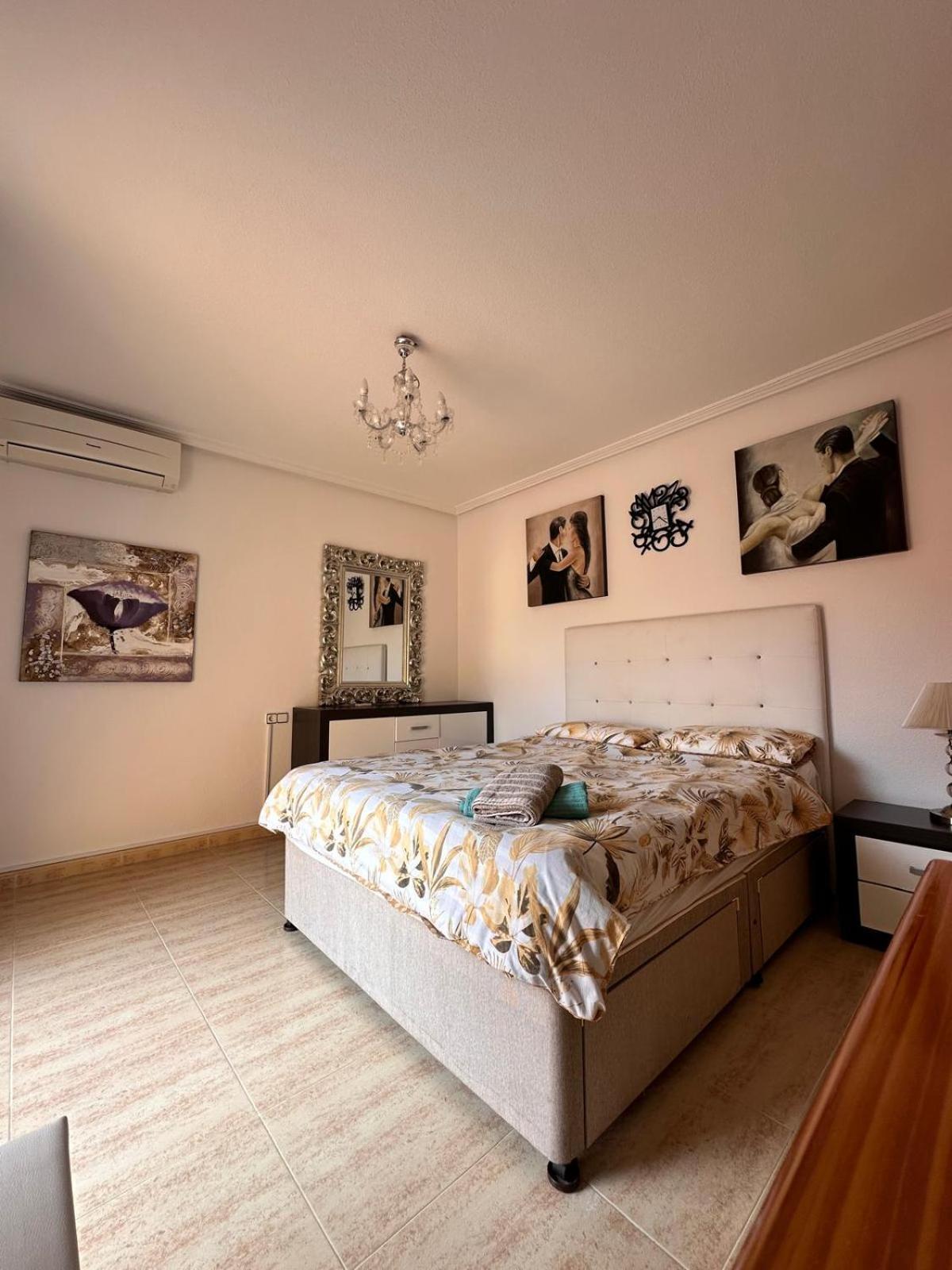 Nice 3 Bedroom Duplex Cabo Roig Orihuela Dış mekan fotoğraf