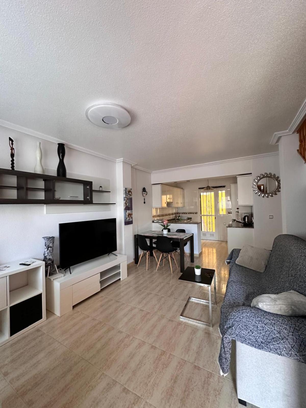 Nice 3 Bedroom Duplex Cabo Roig Orihuela Dış mekan fotoğraf